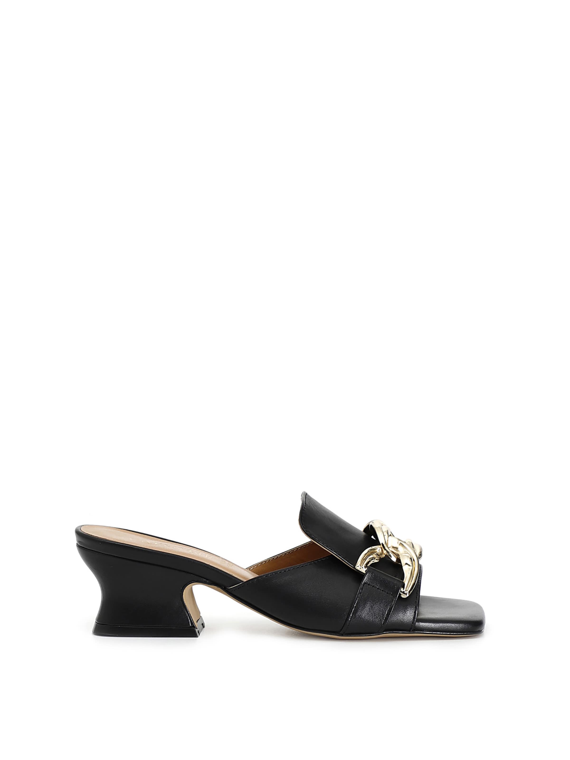 Décolleté di CAFè NOIR in nero