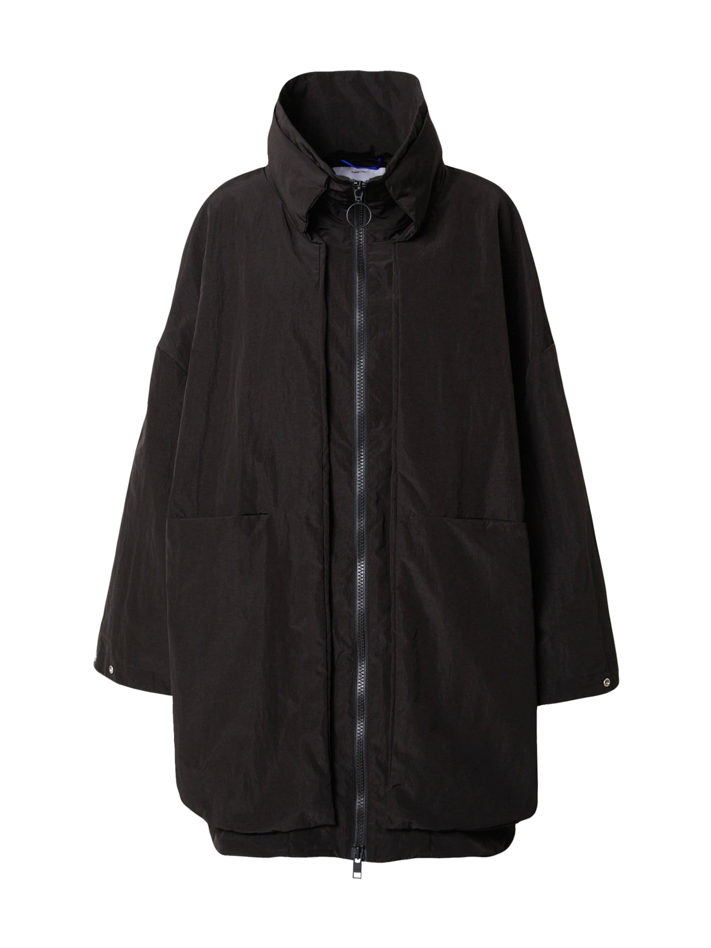 Embassy of Bricks and Logs Преходно яке 'Vista' в черно: отпред