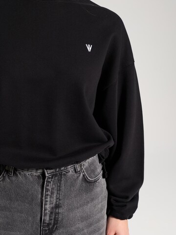 NOWIHT - Sudadera 'Zephyrine' en negro