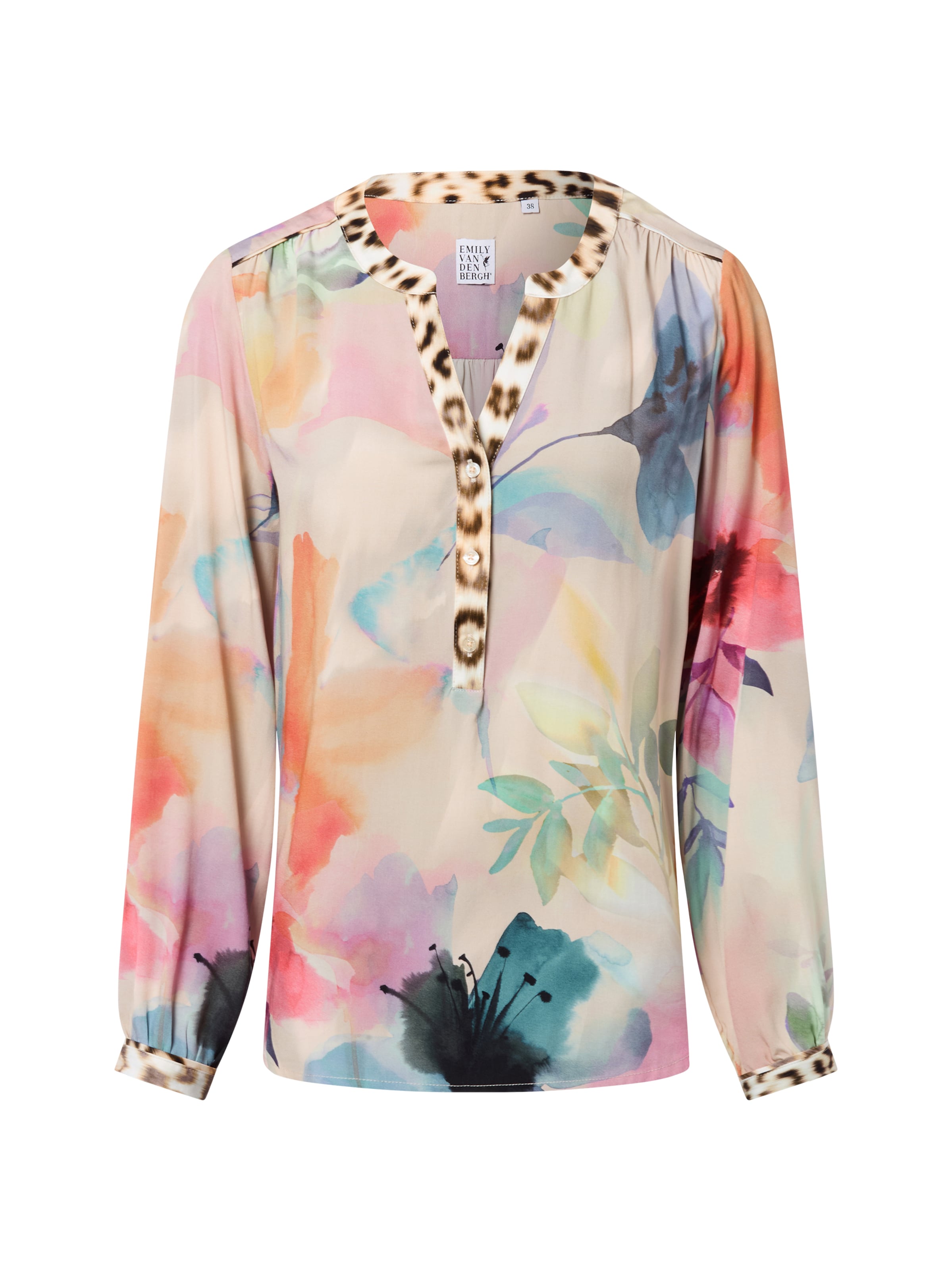 Emily Van Den Bergh Blouse in Beige: front