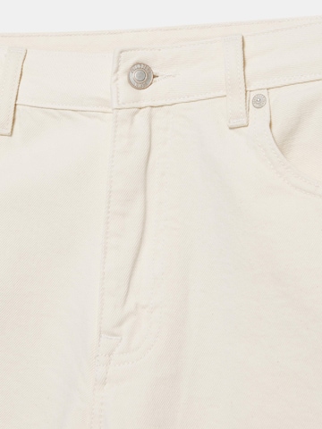 Pull&Bear Regular Jeans in Beige