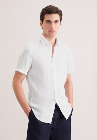 SEIDENSTICKER Regular fit Button Up Shirt in White: front