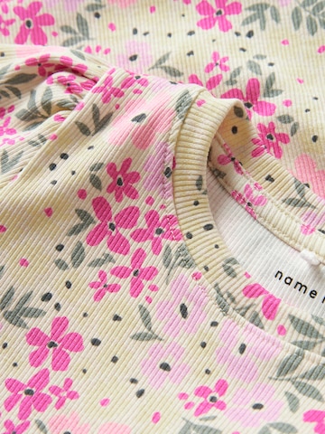 NAME IT Póló 'NMFDARTIAS' - szürke