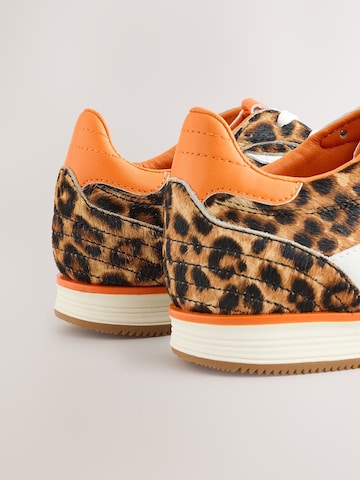 Baskets basses 'Forever Comfort' Next en marron