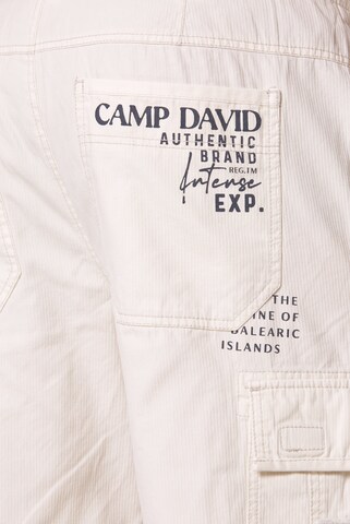 CAMP DAVID Regular Shorts in Beige
