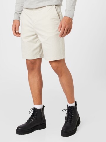 SELECTED HOMME - Regular Calças chino em branco: frente