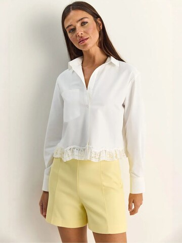 Camicia da donna di Bianco Lucci in bianco