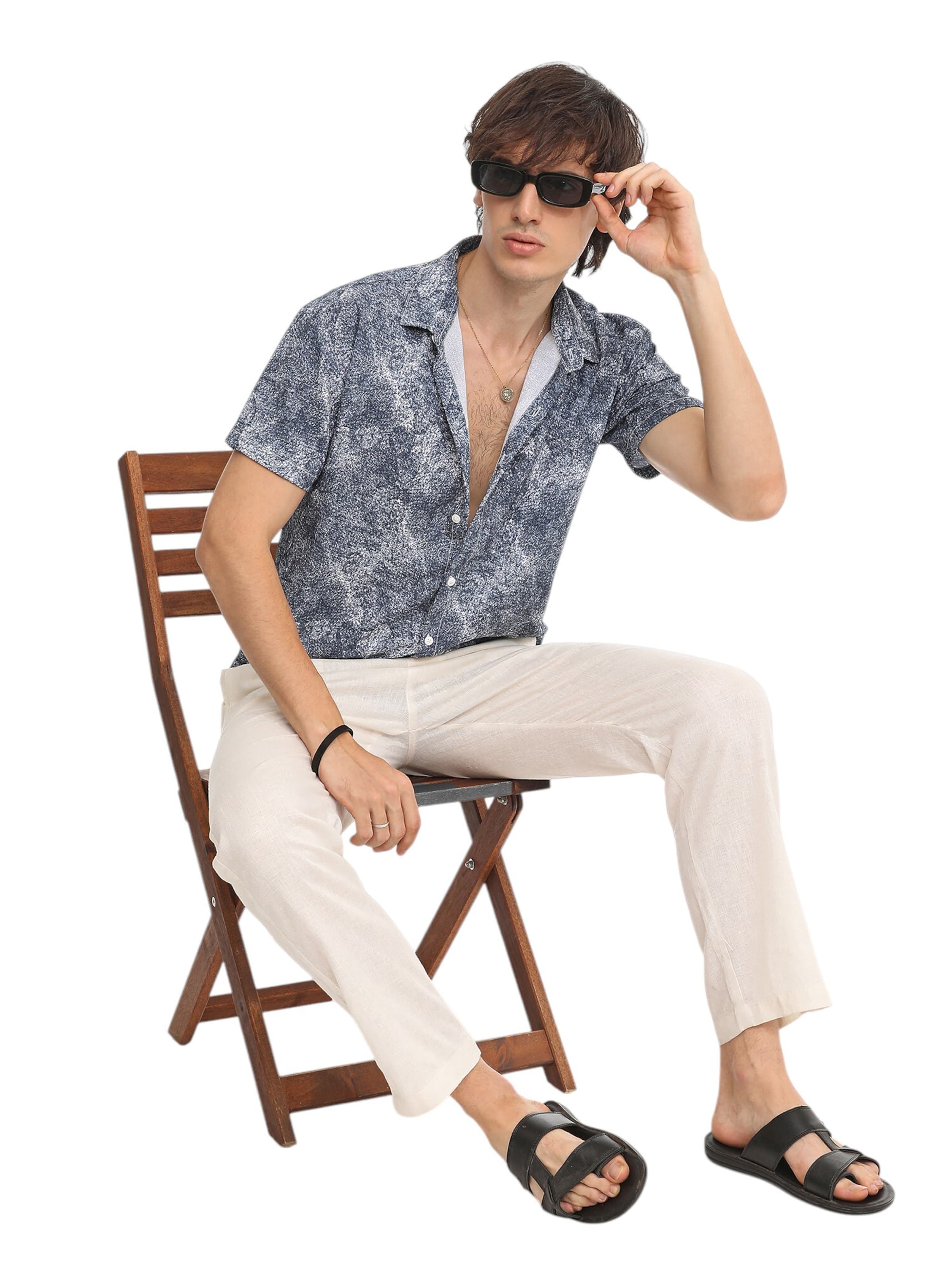 Campus Sutra Regular fit Button Up Shirt 'Tessie' in Blue