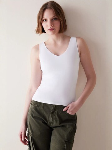 Penti Top 'Tanktops & Camis' in White