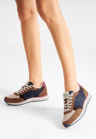 WODEN Platform trainers 'Ronja' in Blue: front