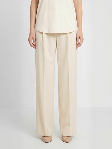 Opal Studio Regular Pants ' Amina ' in White