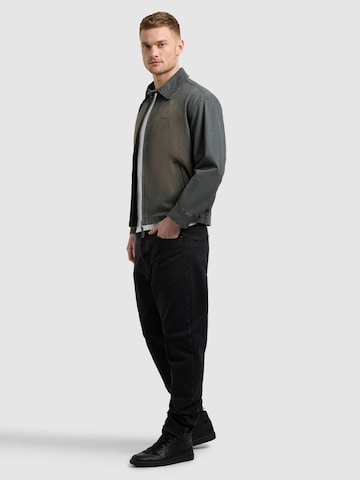 khujo - Chaqueta de entretiempo 'Noam' en gris