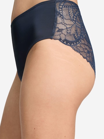 Slip ' Azelia ' Hanro en bleu