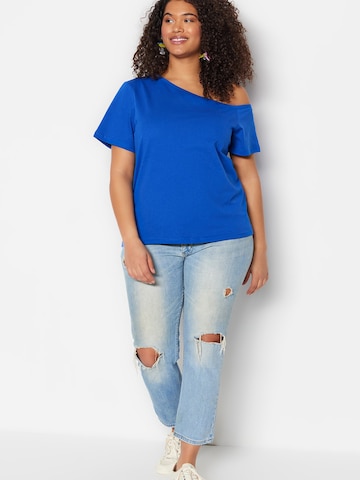Trendyol Curve Μπλουζάκι σε μπλε