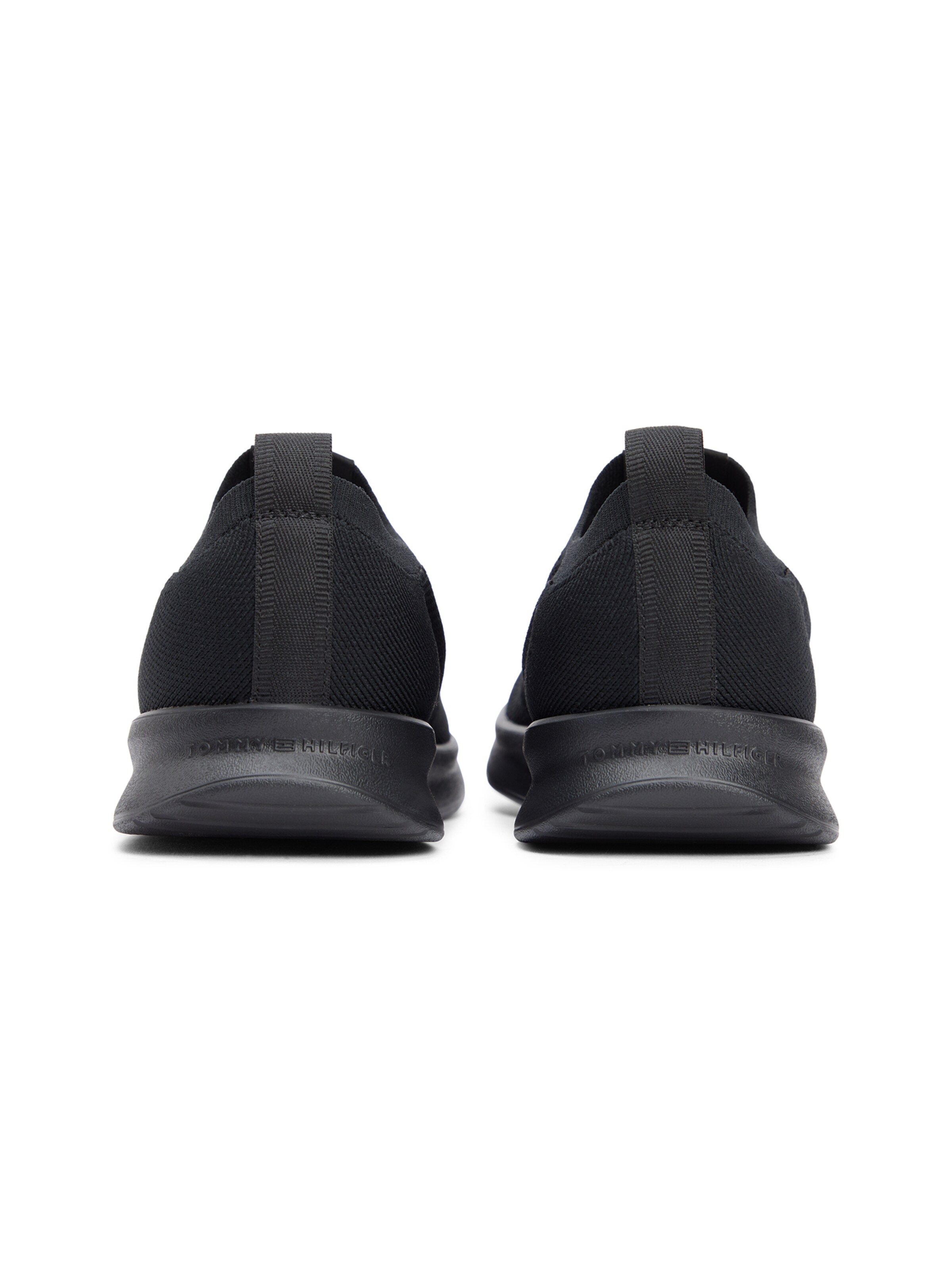 TOMMY HILFIGER Nizke superge | črna barva