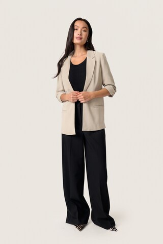 Blazer di SOAKED IN LUXURY in beige