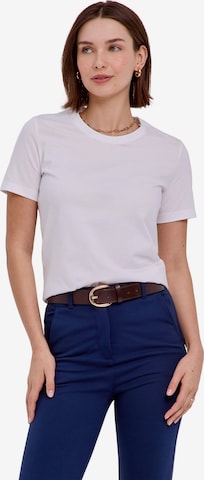 FALKE Shirt 'Essential' in Weiß: Vorderseite