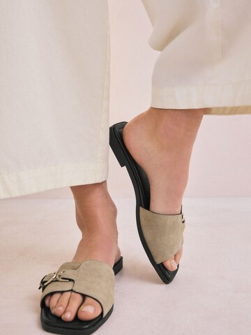 Mule Next en noir