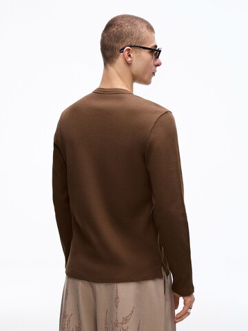 Bershka Shirt in Brown