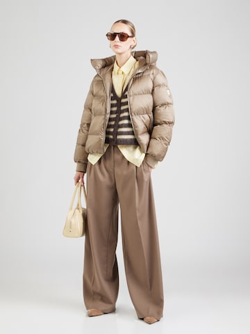 No. 1 Como - Casaco de inverno 'SCOTIA' em bege