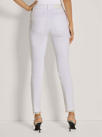 MADELEINE Slimfit Jeans in Weiß