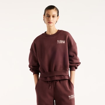 new balance Sweatshirt 'Trackside Fleece Crew' in Red: front