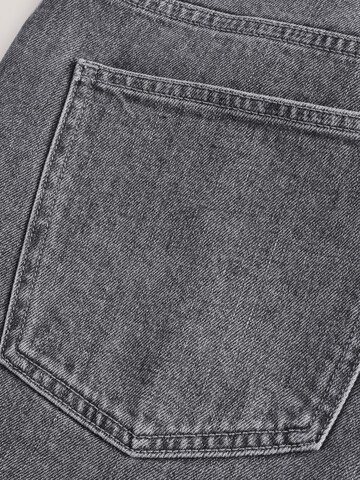 Regular Jean Next en gris