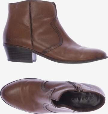 ESPRIT Dress Boots in 37 in Brown: front