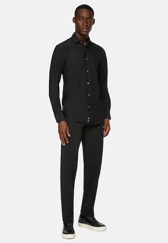 Coupe slim Pantalon chino Boggi Milano en noir