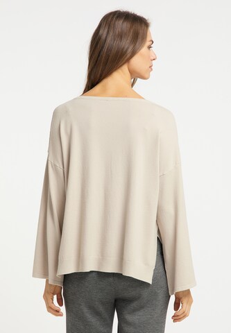 Usha Sweater in Beige