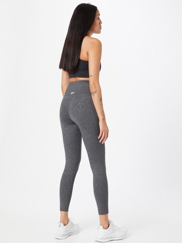 Reebok Skinny Sportovní kalhoty – šedá