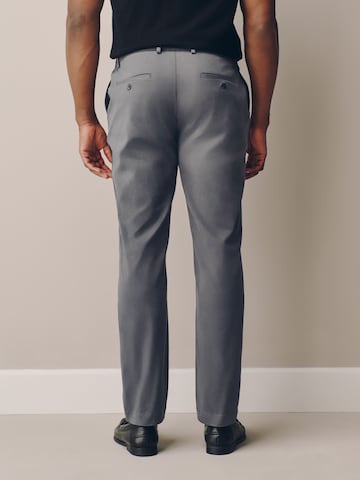 Next Normální Chino kalhoty – šedá