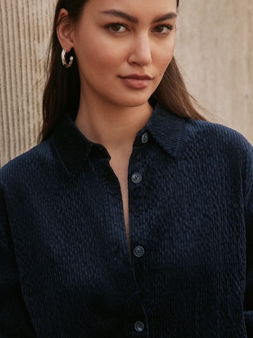 Next - Blusa en azul