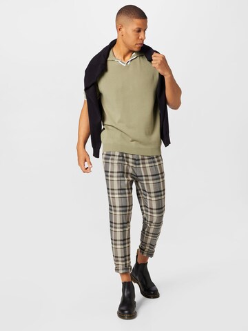 Pulover de la BURTON MENSWEAR LONDON pe verde