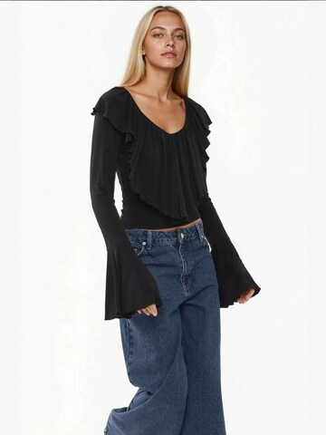 Hiccup - Blusa em preto