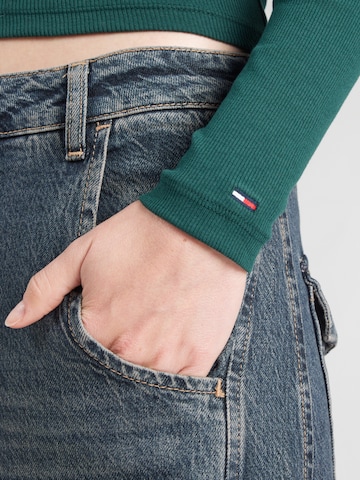 T-shirt 'ESS' Tommy Jeans en vert