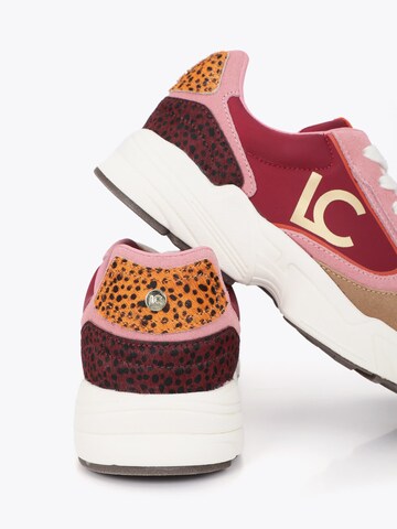 Lola Casademunt - Zapatillas deportivas bajas en rosa