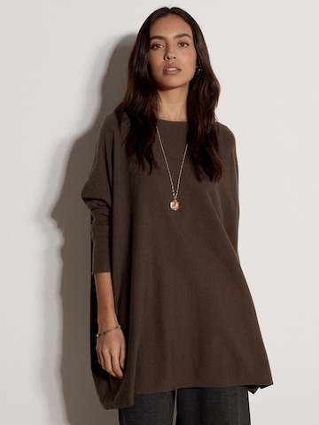 Apricot Soft Touch Oversized Jumper ' ' in Braun: Vorderseite