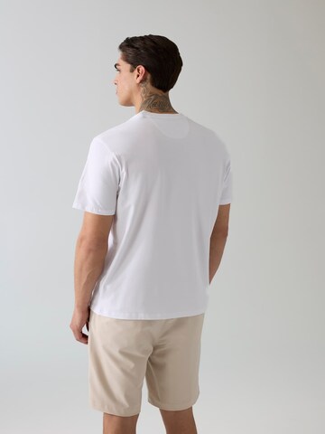 GUESS Shirt in White