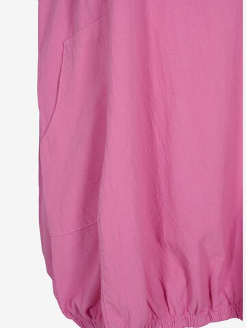 Robe 'Jeasy' Zizzi en rose