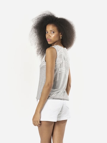 Top di KOROSHI in grigio
