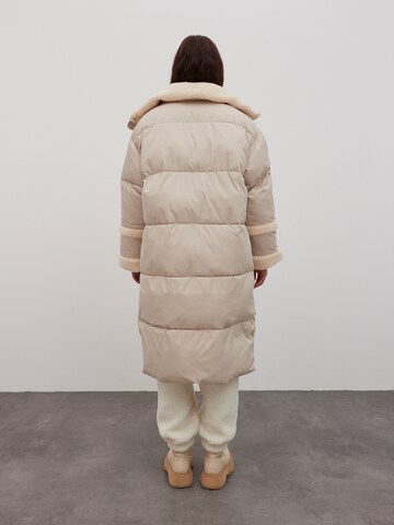 EDITED - Abrigo de invierno 'Oda' en beige