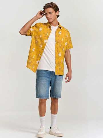Funky Buddha Comfort fit Overhemd in Geel