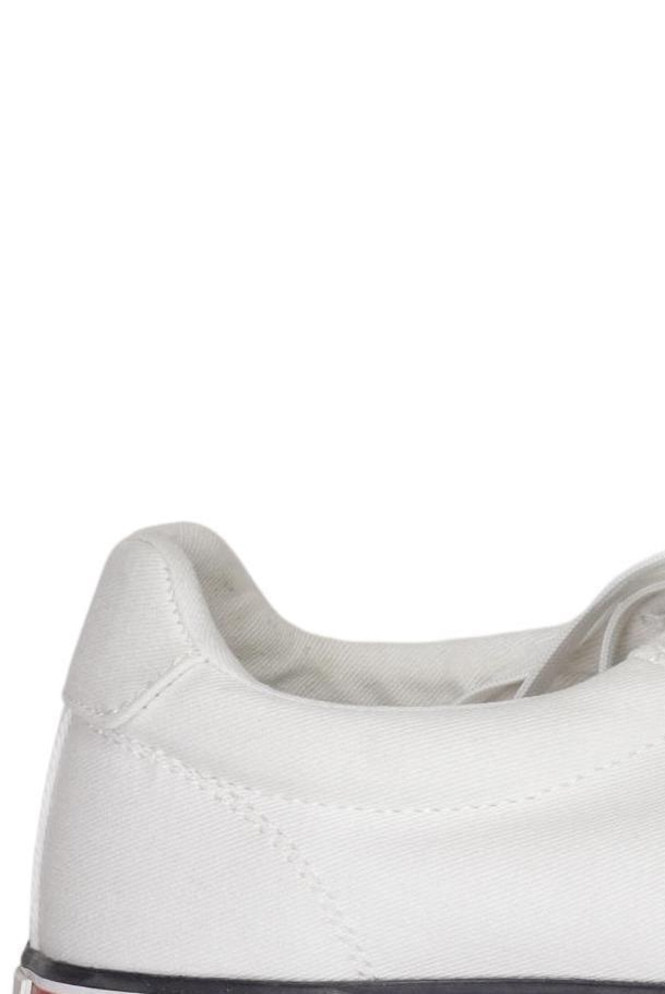 TOMMY HILFIGER Sneakers & Trainers in 39 in White
