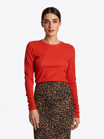 Rich & Royal Sweater in Orange: front