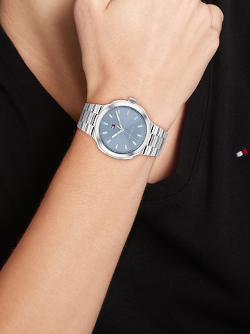 TOMMY HILFIGER Analogt ur 'GEORGIA' i sølv
