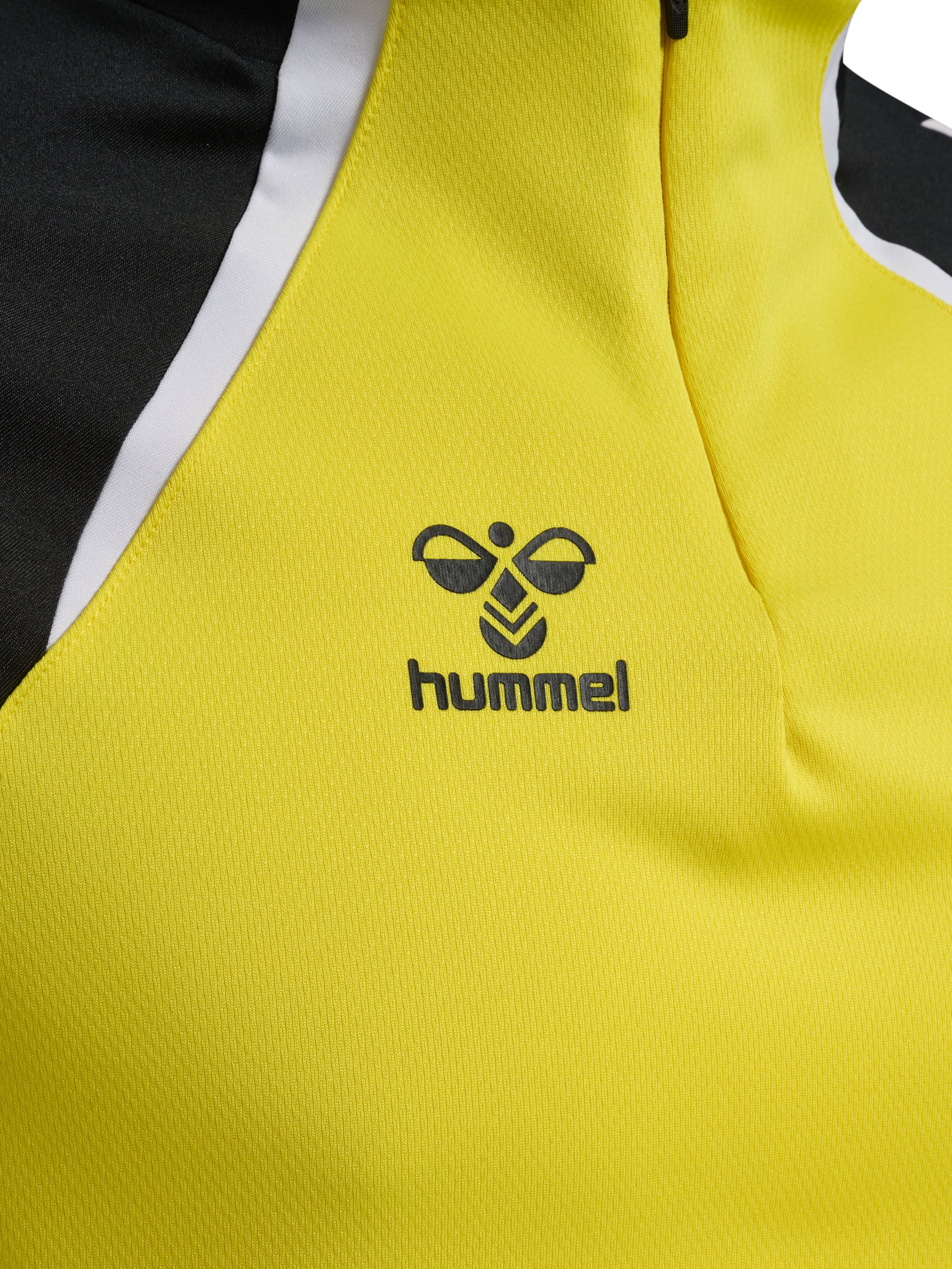 T-Shirt fonctionnel Hummel en jaune