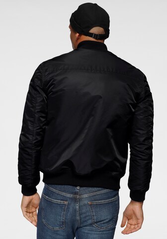 LONSDALE Between-Season Jacket in Black