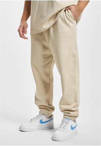 Effilé Pantalon DEF en beige : devant