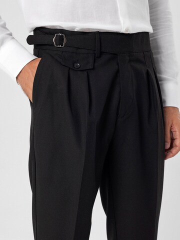 Antioch Tapered Hose 'Argus' in Schwarz